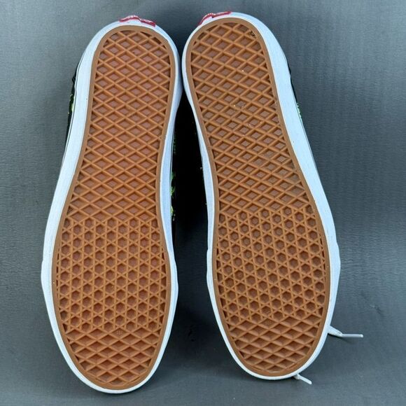 VANS OLD SKOOL EYES IN THE DARK BLACK / GREEN sneaker shoes men’s size 12 - Picture 8 of 8